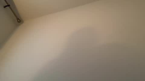 Snapshot of coolvibes69 chatting on November 22, 8:08 pm coolvibes69 online show from November 22, 8:08 pm