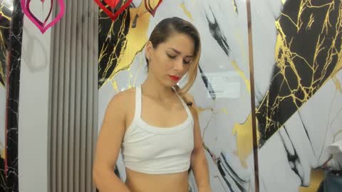 Snapshot of coral_bigboty chatting on January 29, 9:44 am sophie online show from January 29, 9:44 am