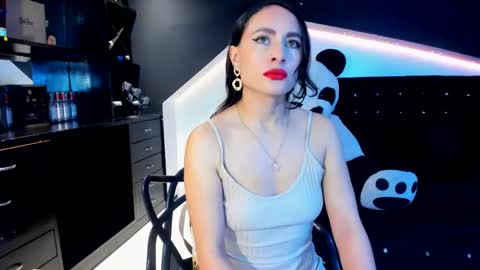 Coral  online show from March 4, 12:33 pm