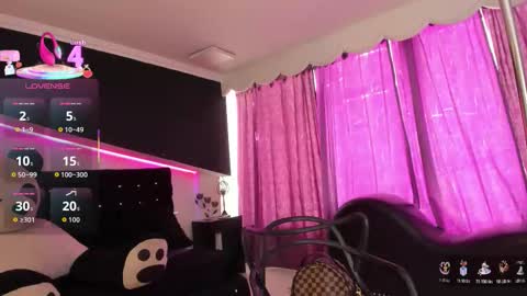 Coral  online show from January 11, 1:38 pm