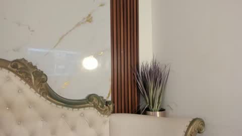 Coralie Bronson online show from September 18, 8:00 pm