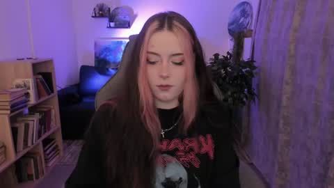 little girl who is always right or just Cora online show from July 4, 2:07 am