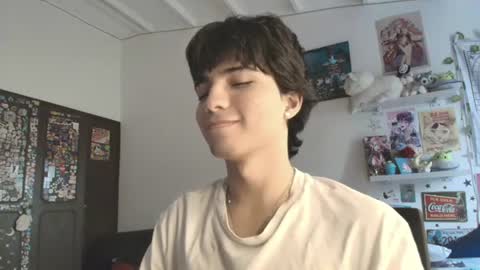Snapshot of corey_moon chatting on August 6, 3:36 pm Corey Glenn online show from August 6, 3:36 pm