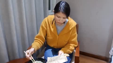 Sara  online show from January 17, 10:42 am