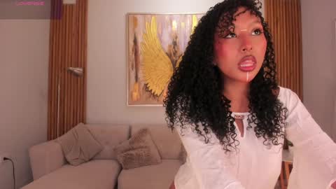 Snapshot of corinnah chatting on January 10, 12:26 pm Cori online show from January 10, 12:26 pm