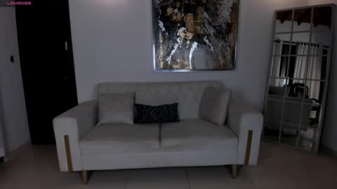 Corinne Russo online show from January 27, 5:03 am