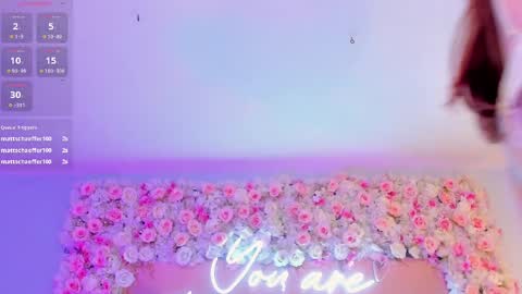 Corinne Russo online show from February 9, 10:09 am