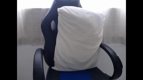 corolaxxl online show from December 16, 4:34 pm