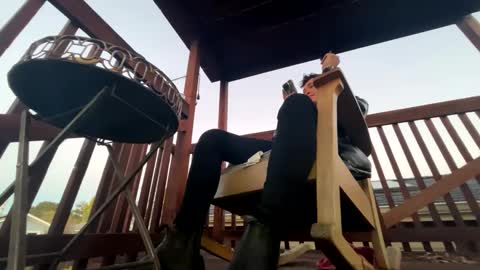 Snapshot of coronelking chatting on January 3, 1:16 am coronelking online show from January 3, 1:16 am