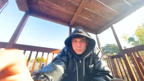 Snapshot of coronelking chatting on January 19, 10:28 pm coronelking online show from January 19, 10:28 pm