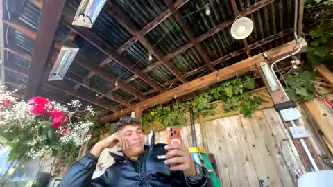 Snapshot of coronelking chatting on November 1, 10:12 pm coronelking online show from November 1, 10:12 pm