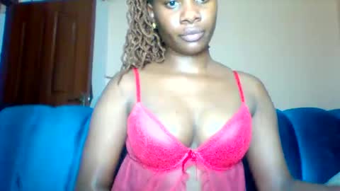 Snapshot of cortezblue chatting on February 6, 11:19 pm blue online show from February 6, 11:19 pm