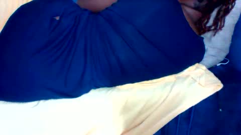 Snapshot of cortezblue chatting on February 24, 6:50 pm blue online show from February 24, 6:50 pm