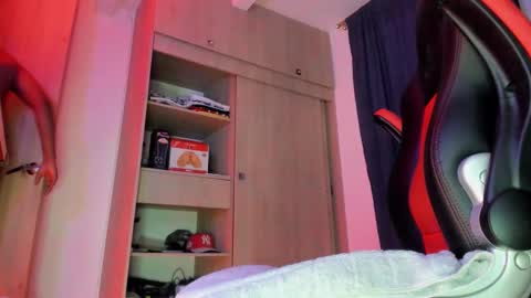 Corvis Xnc0012 online show from October 15, 7:41 am