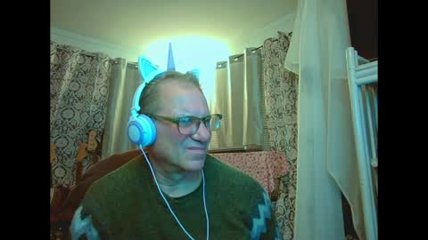 CoryAssMan online show from March 28, 11:32 am