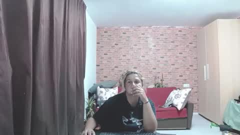 Elisa online show from September 14, 6:29 pm