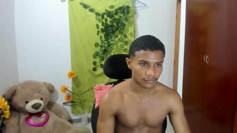 Ethan  online show from January 18, 11:55 pm