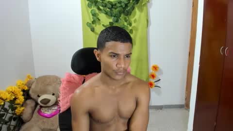 Ethan  online show from February 16, 11:05 pm