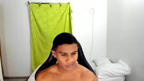 Ethan  online show from July 19, 11:52 pm