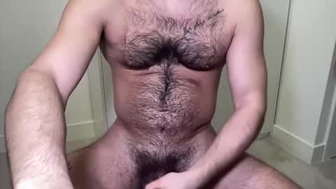Snapshot of coskos99 chatting on February 3, 10:37 pm coskos99 online show from February 3, 10:37 pm