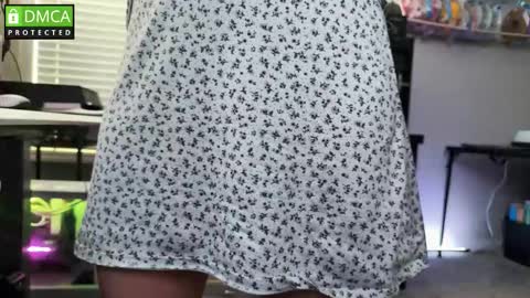 Snapshot of cosmicdreamz chatting on March 4, 2:45 pm BrittanyRose online show from March 4, 2:45 pm