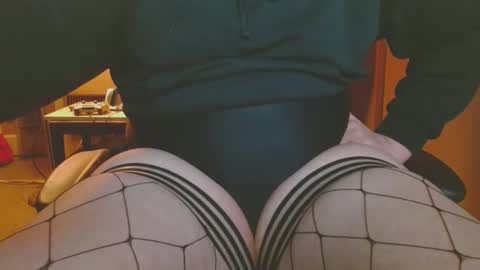 cosmicjones88 online show from January 20, 8:09 am