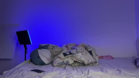 Lina online show from December 18, 12:44 pm