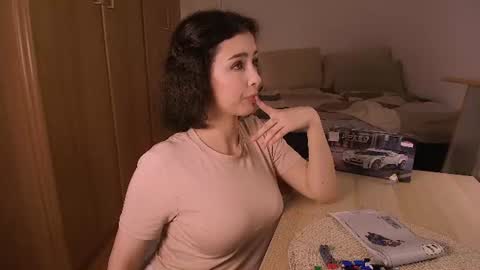 Snapshot of cosmos_baby chatting on June 22, 7:55 pm Luna online show from June 22, 7:55 pm
