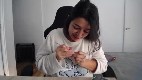 costantine helena24 online show from November 28, 11:57 am