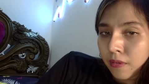 Liz Gwyneth Charlota online show from January 27, 3:07 pm