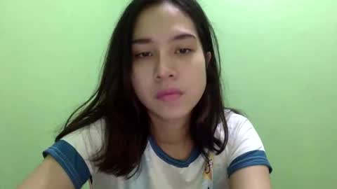 Snapshot of cottoncandygirl9898 chatting on May 1, 3:44 am Liz Gwyneth Charlota online show from May 1, 3:44 am