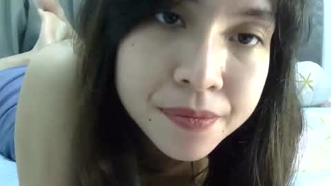 Snapshot of cottoncandygirl9898 chatting on May 8, 7:19 pm Liz Gwyneth Charlota online show from May 8, 7:19 pm
