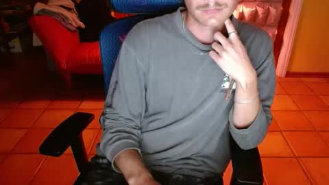 couldbe online show from November 7, 2:44 am