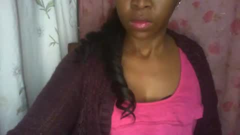 Snapshot of couleur_vanille chatting on October 3, 1:46 am couleur_vanille online show from October 3, 1:46 am