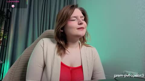 KITTY online show from January 10, 10:25 pm