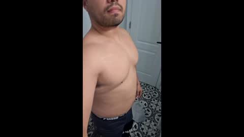 couple_123321 online show from January 7, 3:20 am