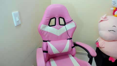 Snapshot of couple_megan_and_jhon2 chatting on September 12, 9:59 pm couple_megan_and_jhon2 online show from September 12, 9:59 pm