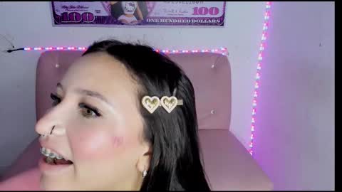 Snapshot of couple_no_limits22 chatting on October 27, 10:14 pm couple_no_limits22 online show from October 27, 10:14 pm