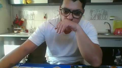 couple_p3rf3ct online show from December 15, 9:45 am