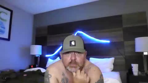 Ieathairytacos online show from September 20, 11:50 pm