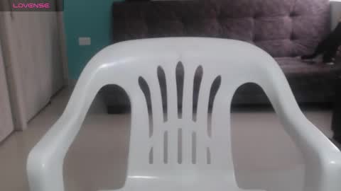  ALEJANDRO Y EMILY  online show from January 10, 3:03 pm