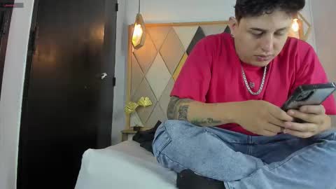 Snapshot of coupleehorny chatting on September 15, 4:12 am Marlon Laura online show from September 15, 4:12 am