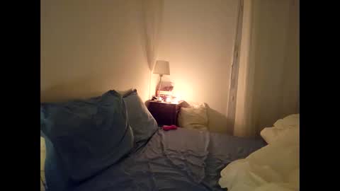 couplelille59 online show from January 12, 8:36 pm