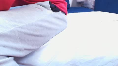 Couplelove online show from December 4, 2:37 pm