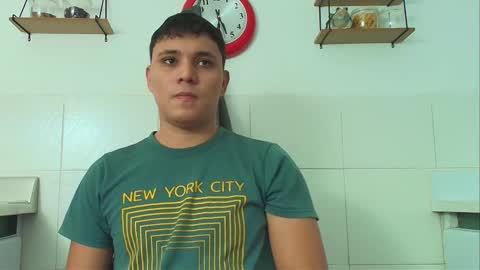Snapshot of couplelovely_dss chatting on October 19, 8:42 pm Barby and Kenny online show from October 19, 8:42 pm