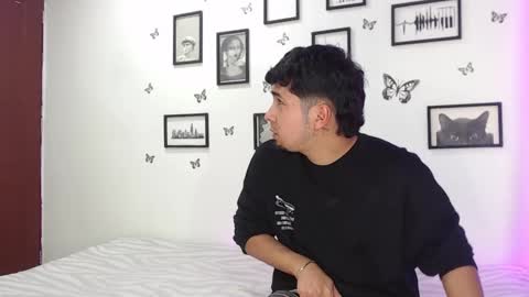 Juli and Liam online show from January 20, 7:36 am