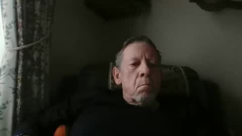 courieral1 online show from November 29, 10:18 am