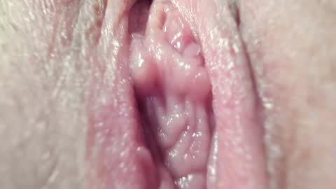 Im Courtney Nice to meet youFollow meInstagram courtneyluv778 online show from January 16, 3:13 pm