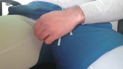 Snapshot of courtneylawson19 chatting on March 22, 11:35 am courtneylawson19 online show from March 22, 11:35 am