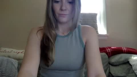 Snapshot of cplsthrpy chatting on April 6, 4:52 pm cplsthrpy online show from April 6, 4:52 pm